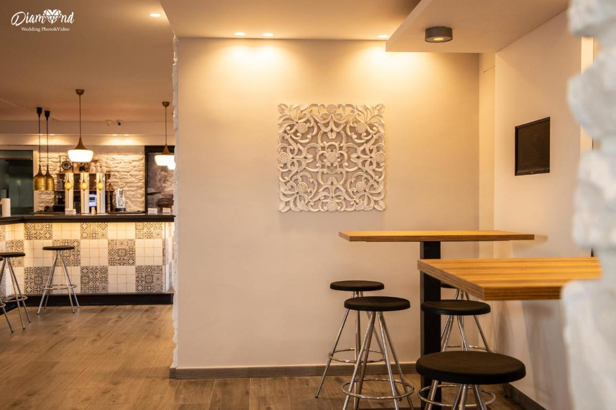Hotel Insula Barataria - Housity