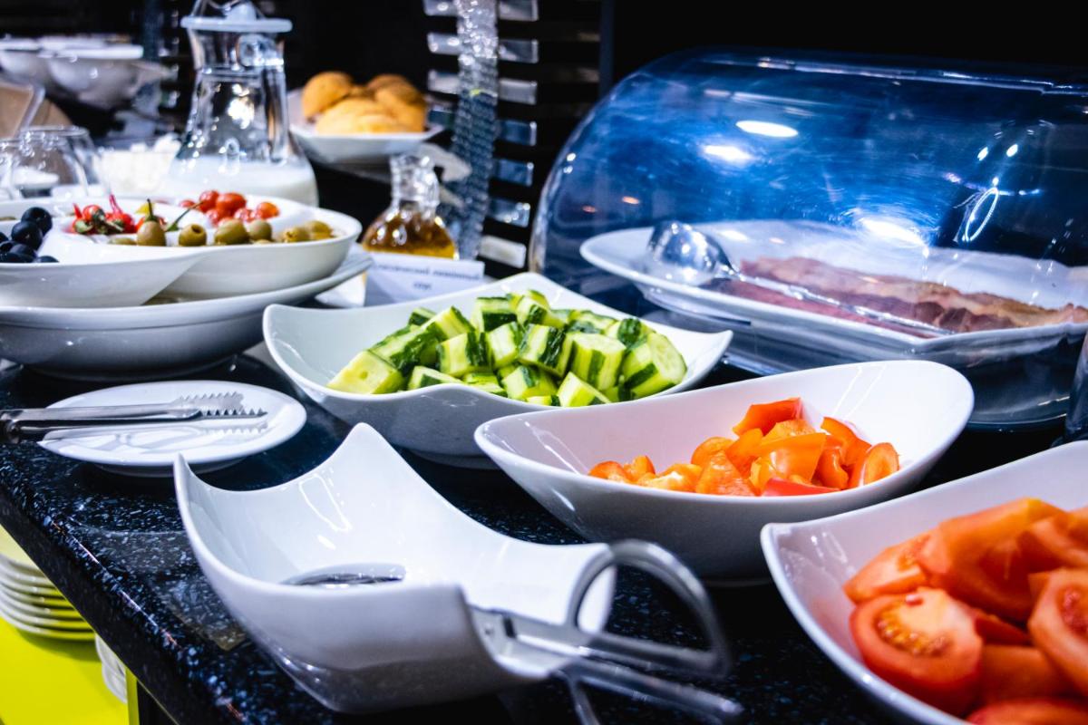 Art Hotel Bishkek - Housity