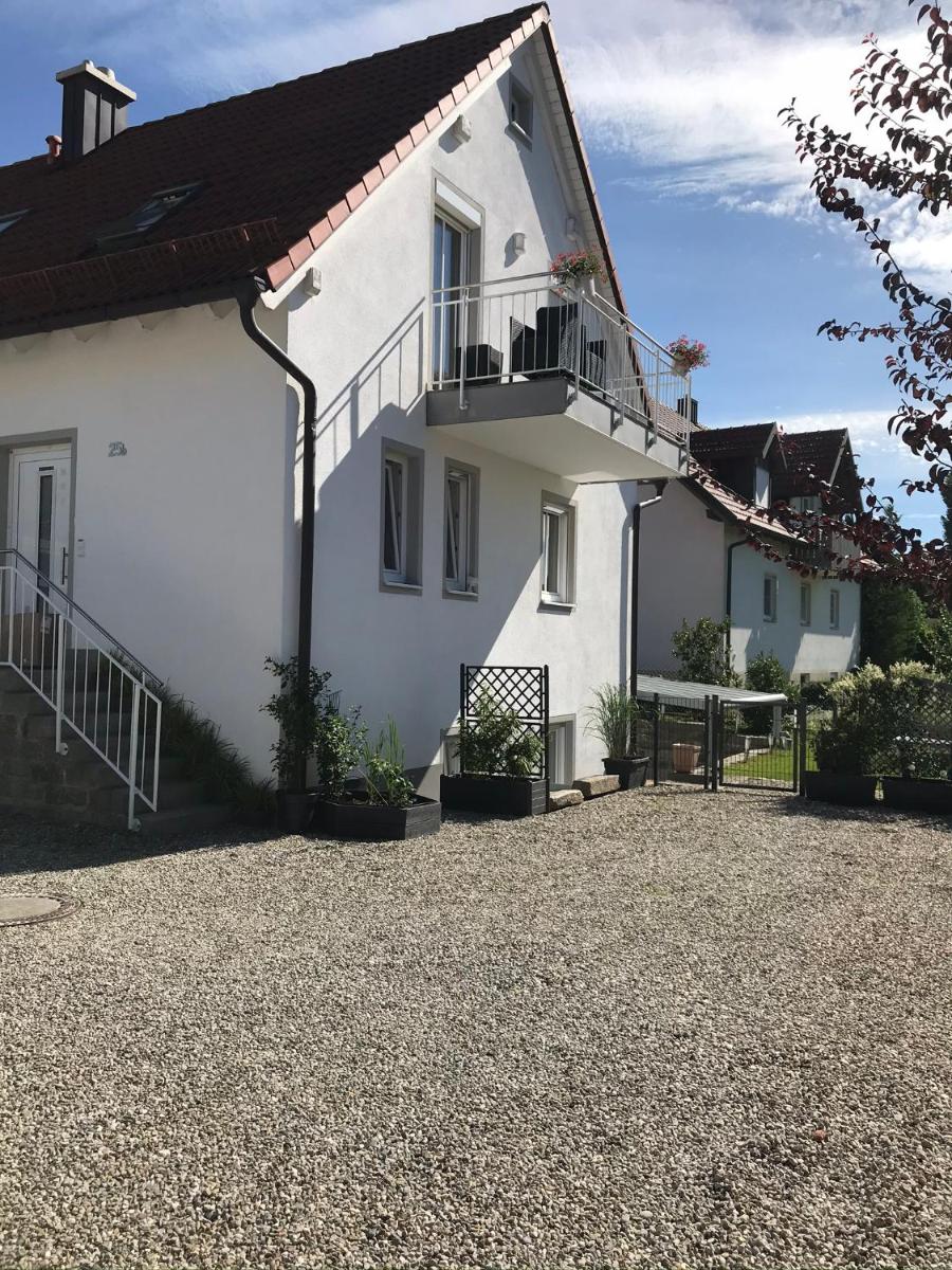 Ferienwohnung im Herzen der Holledau - Housity