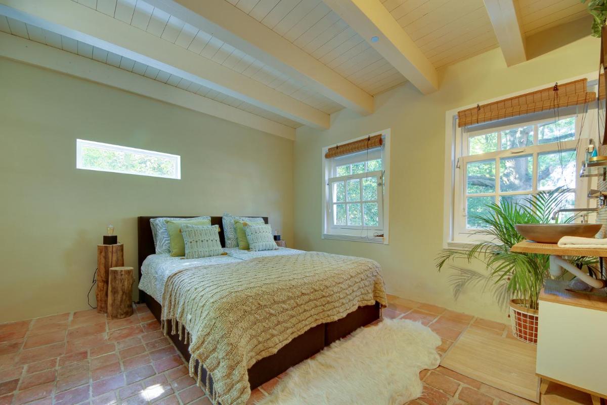 PYKES B&B - Housity