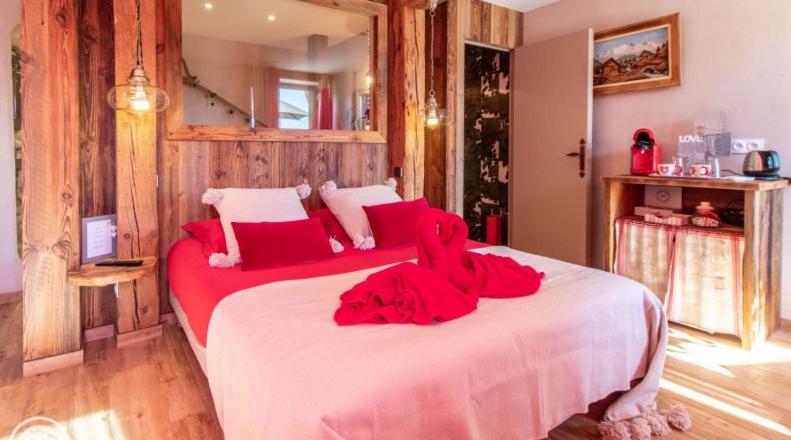 Le Paon Bleu Annecy Poisy - Housity