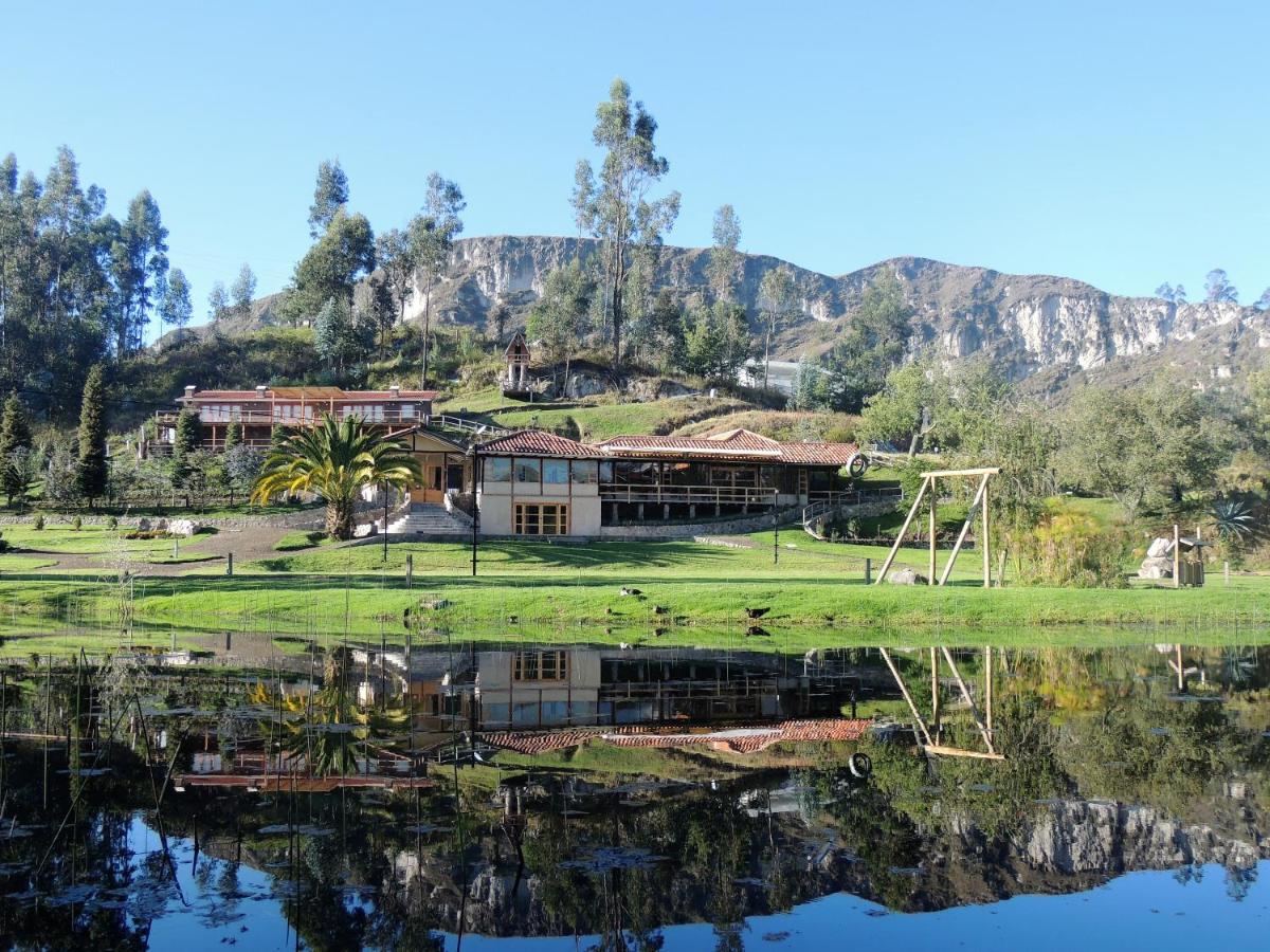 Killary Lodge & Glamping - Housity
