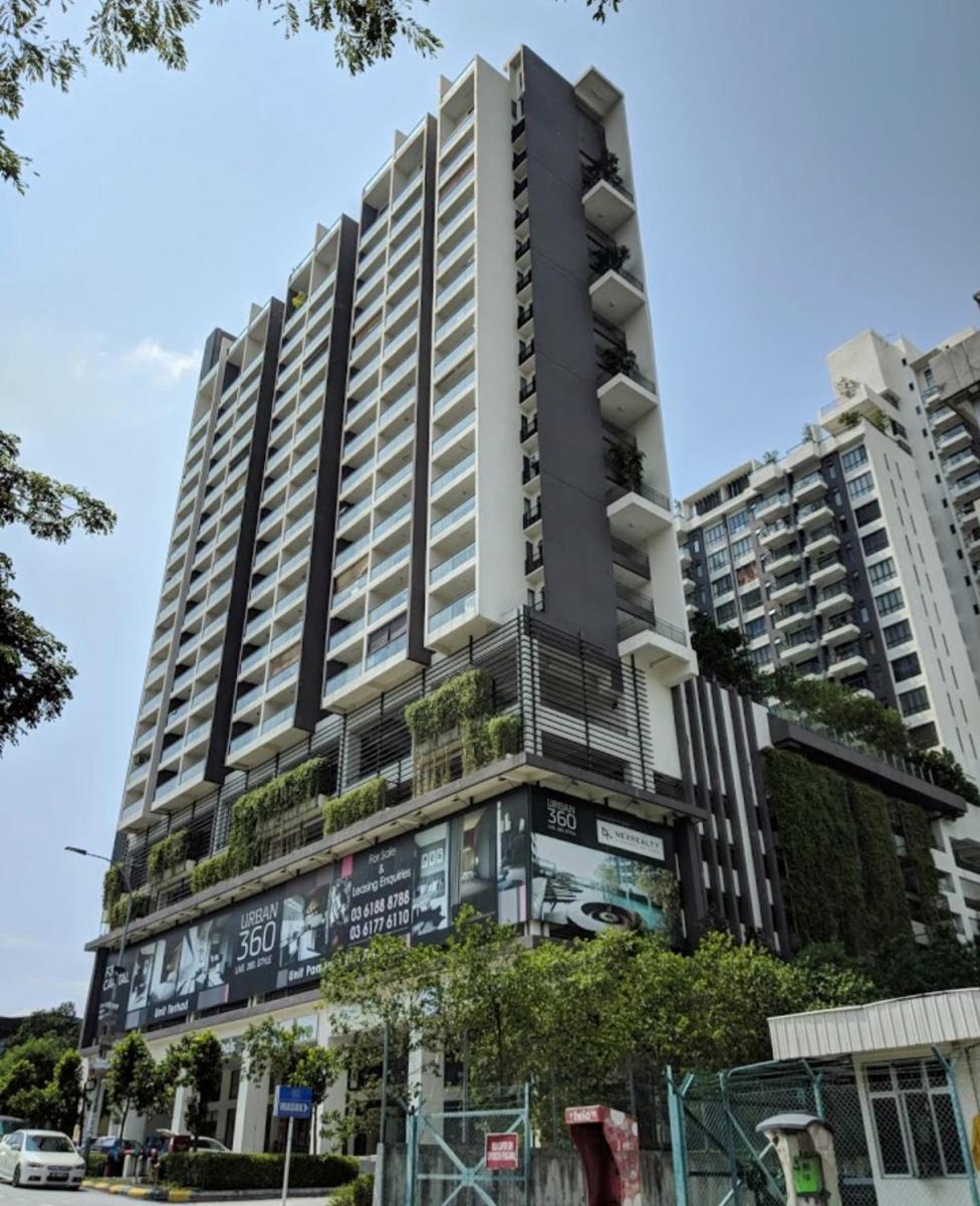 Urban 360 Studio Love Rara Suite Homestay - Housity