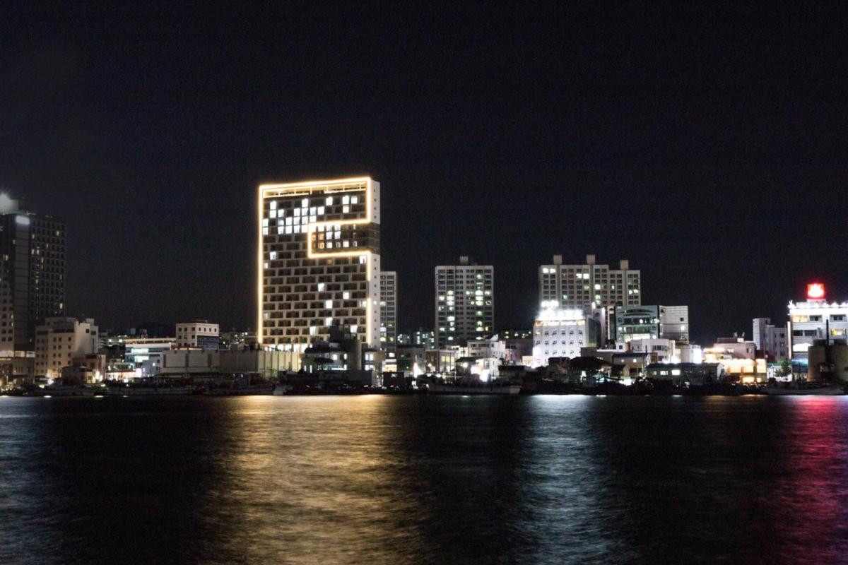 Sunrise Hotel Sokcho - Housity