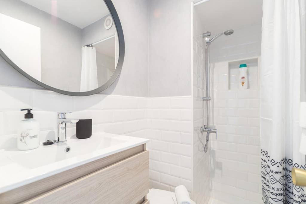Coconut Beach Boutique Studio - Housity