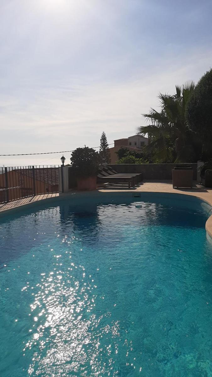 Villa Une Envie d'Ailleurs Maryvilla - Housity