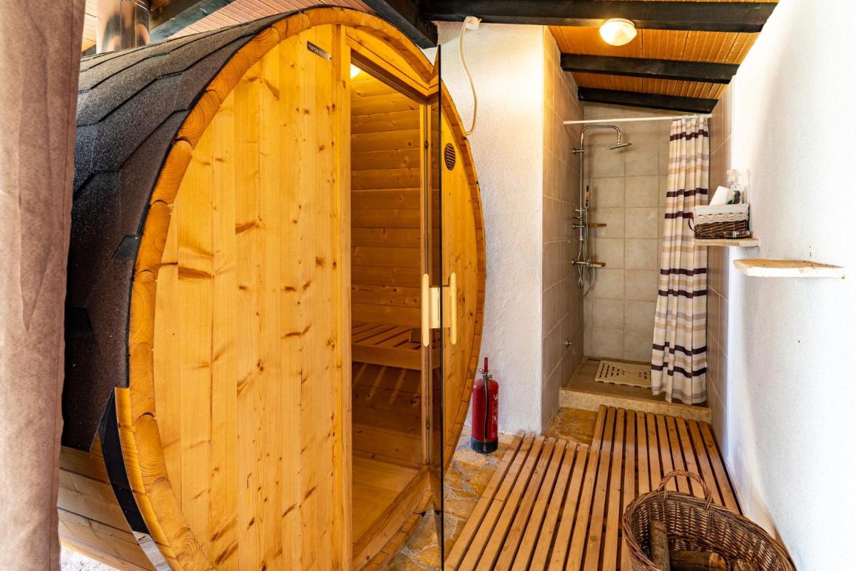 Holiday Home Kerniat - Hizvo