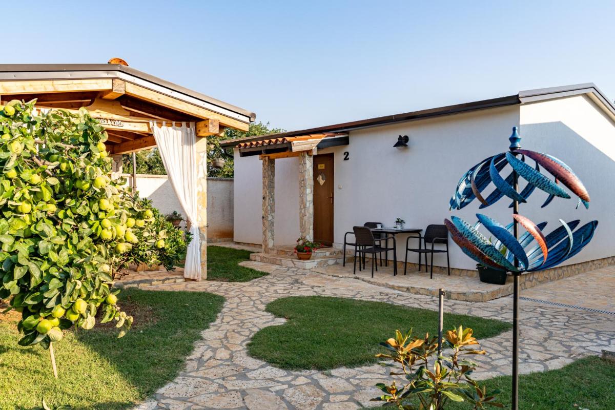 Holiday Home Kerniat - Housity