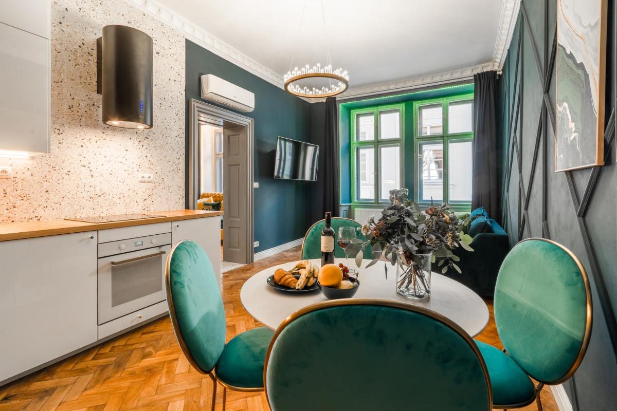 Charles Bridge Suite by Riverside - Housity
