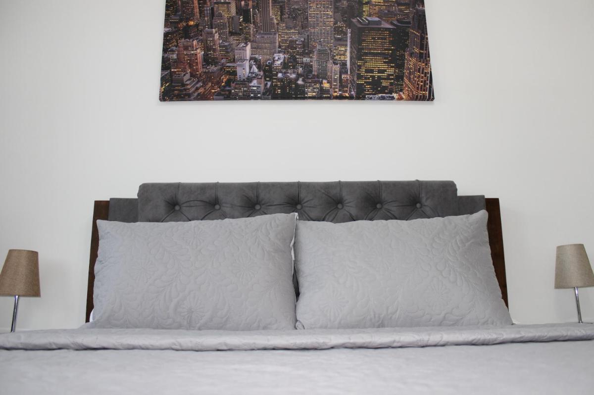 Luxury City Center Apartment - Bucharest Railways Station - Housity
