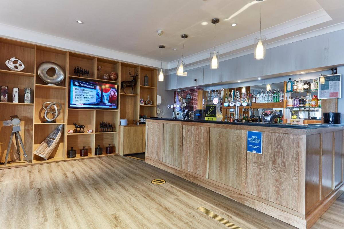 Southview Park Hotel - Housity