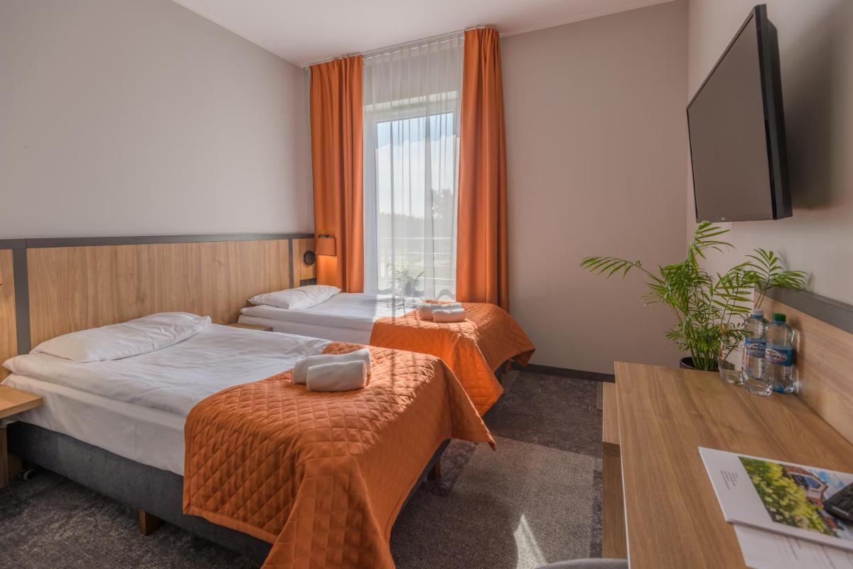 Hotel Węgierki - Housity