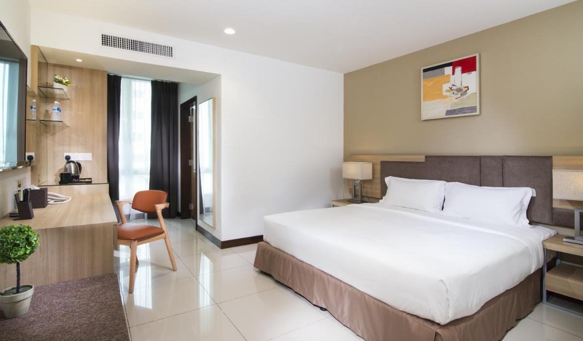 One Pacific Hotel and Serviced Apartments - Housity