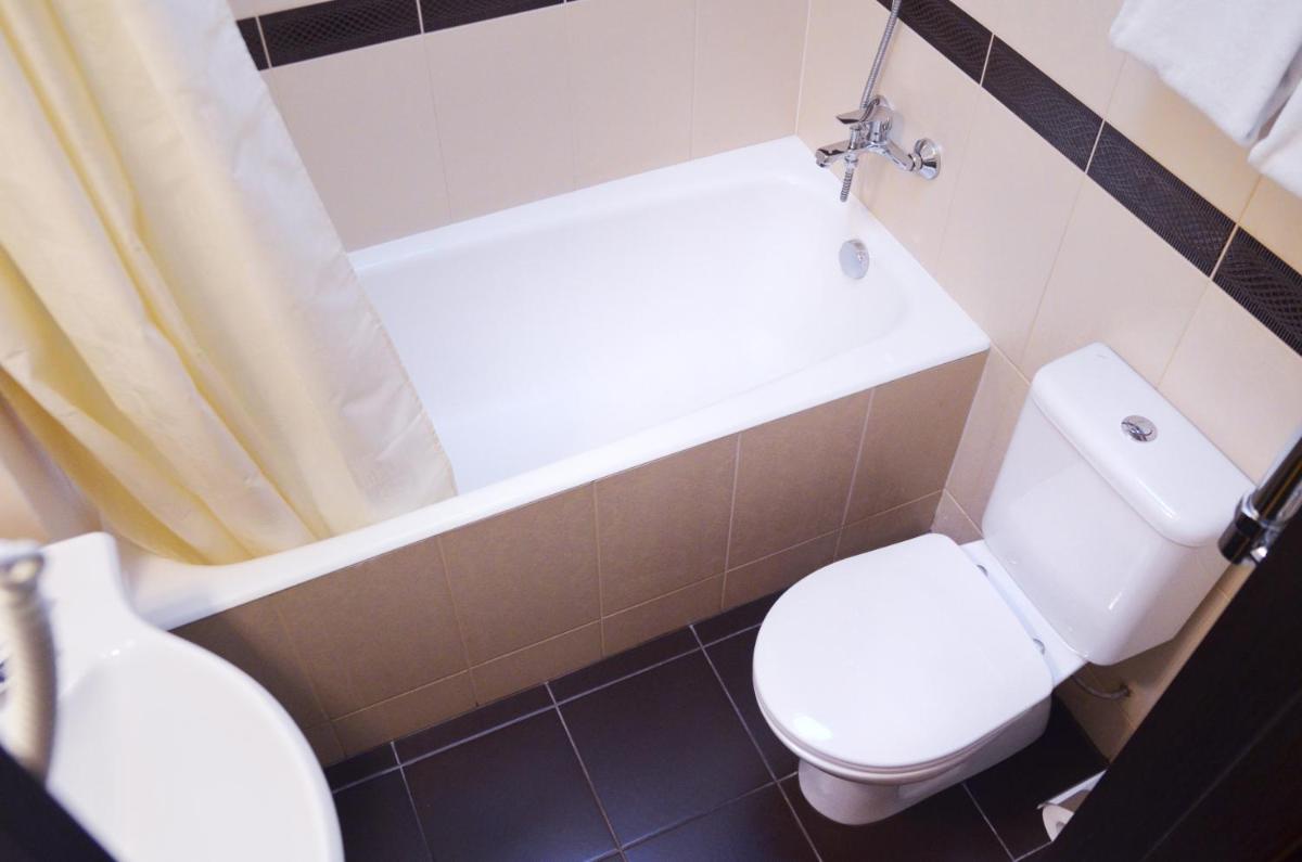 By Hermitage house - Housity