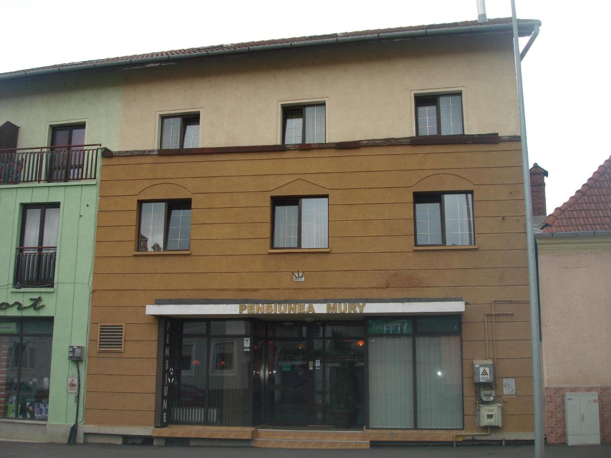 Suitetrails - PENSIUNEA MURY
