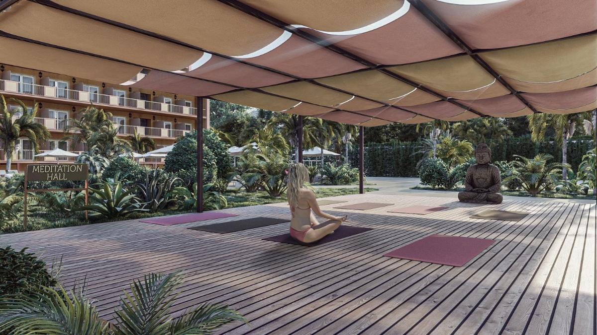Jardín al aire libre en Luna Club Hotel Yoga & Spa 4Sup