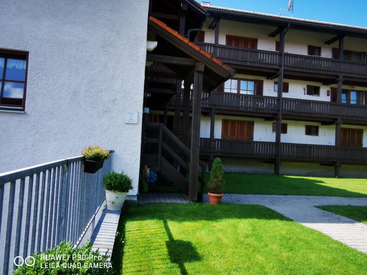 Aparthotel Chrysantihof - Mony - Housity