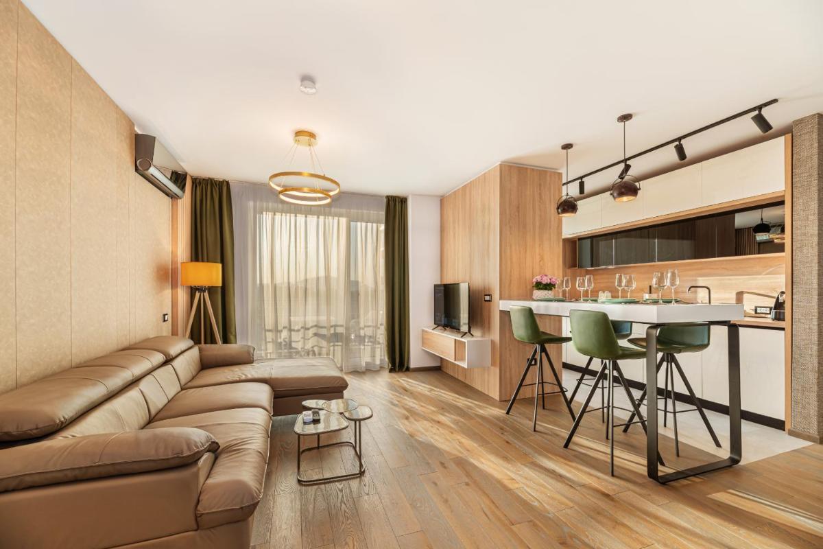Promenada Studios - Housity