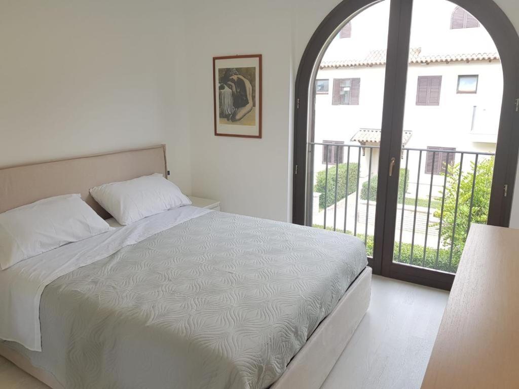 Appartamento da sogno nel Resort Marinagri - Housity