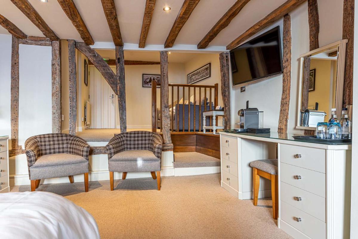 The Sun Inn - Housity