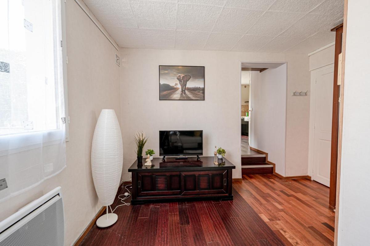 BEL APPARTEMENT COSY A SAINT OUEN - Housity