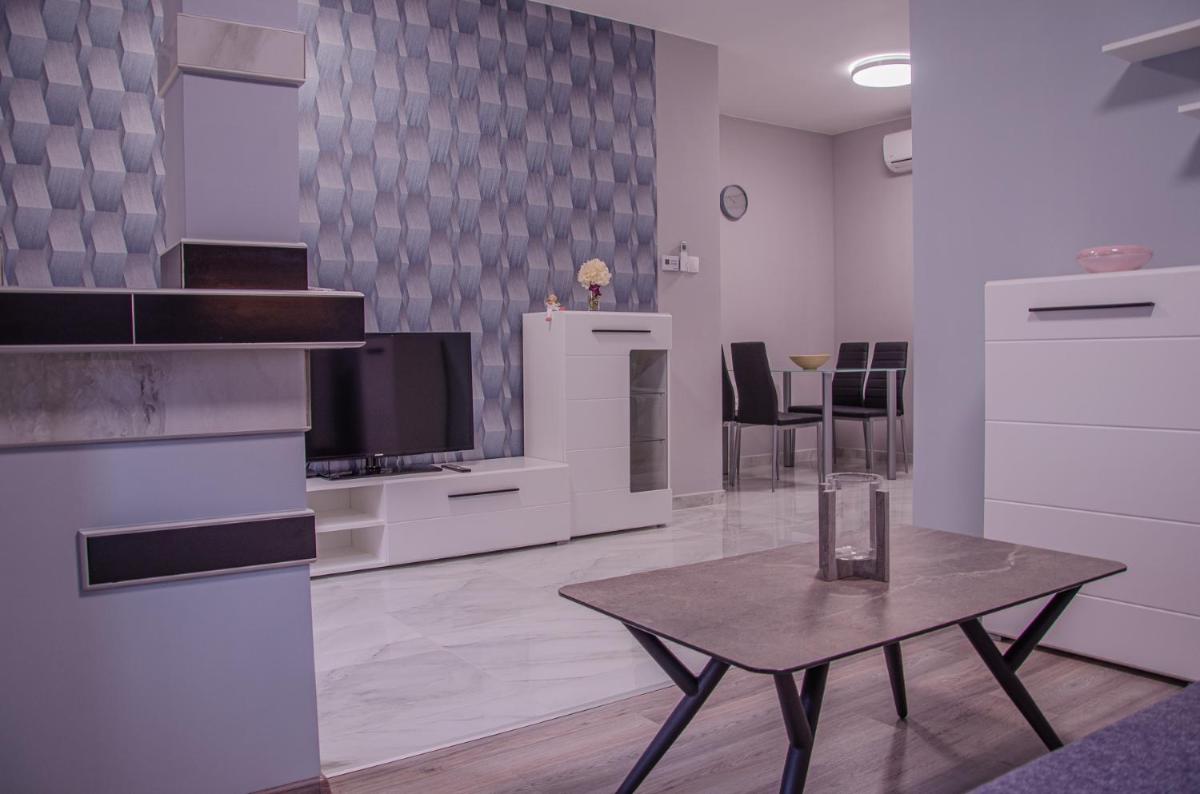Oros House Apartmanház - Housity
