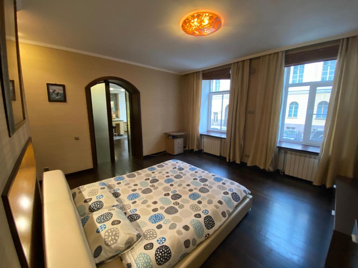 Home Apartment Near Hermitage - Housity