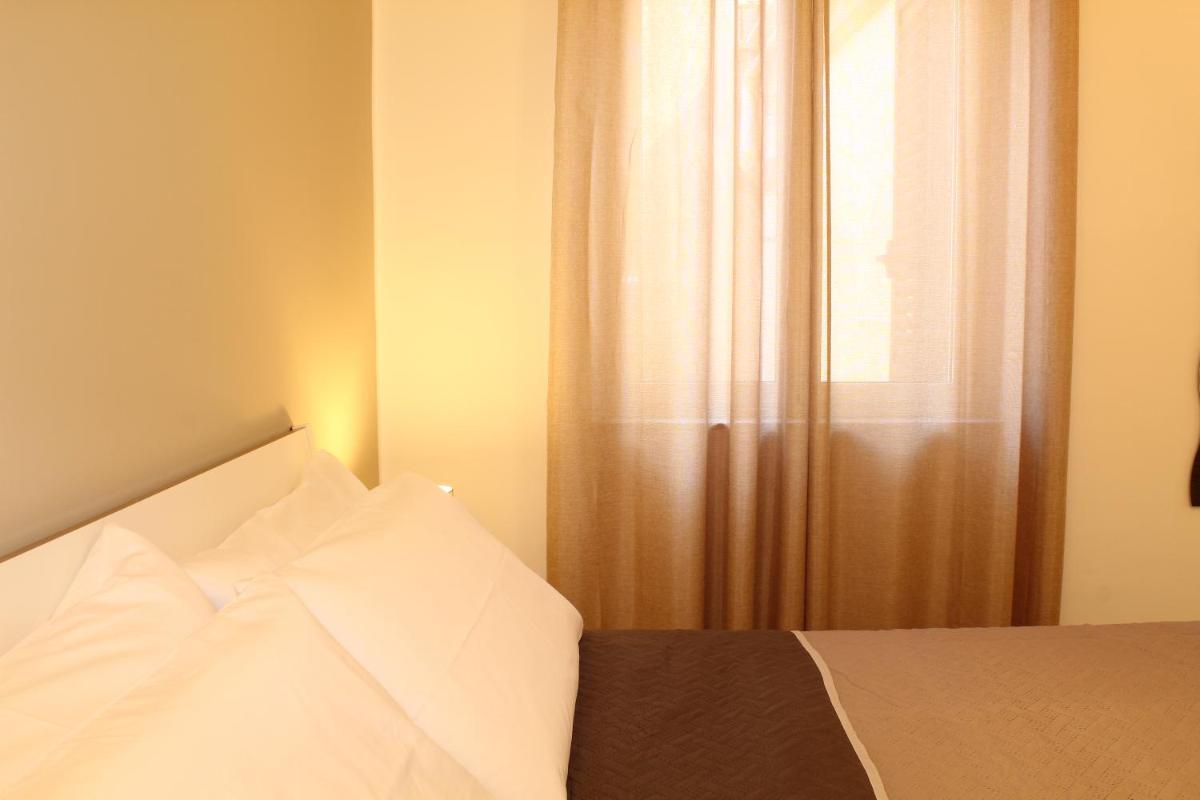 Cosmo Apartment - Housity