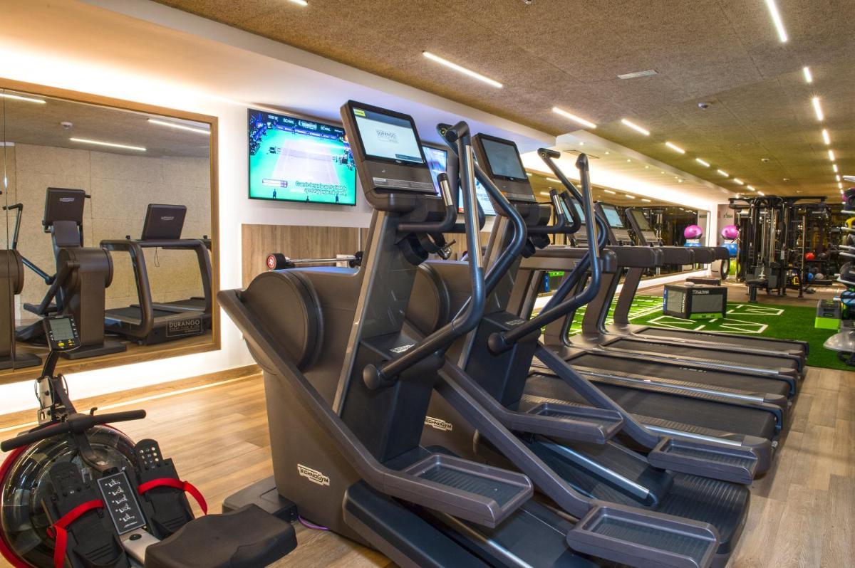 Gimnasio o instalaciones de fitness de Silken Gran hotel Durango