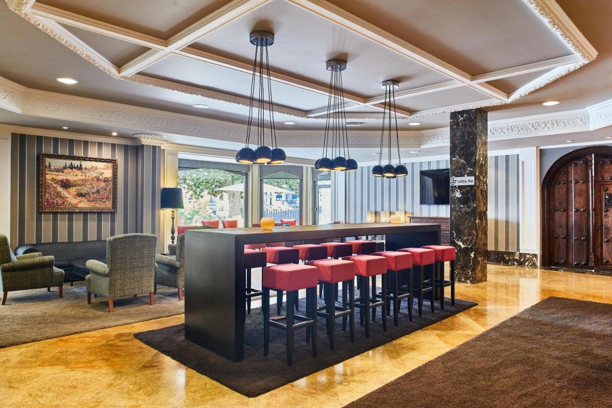 Zona de estar de Silken Gran hotel Durango