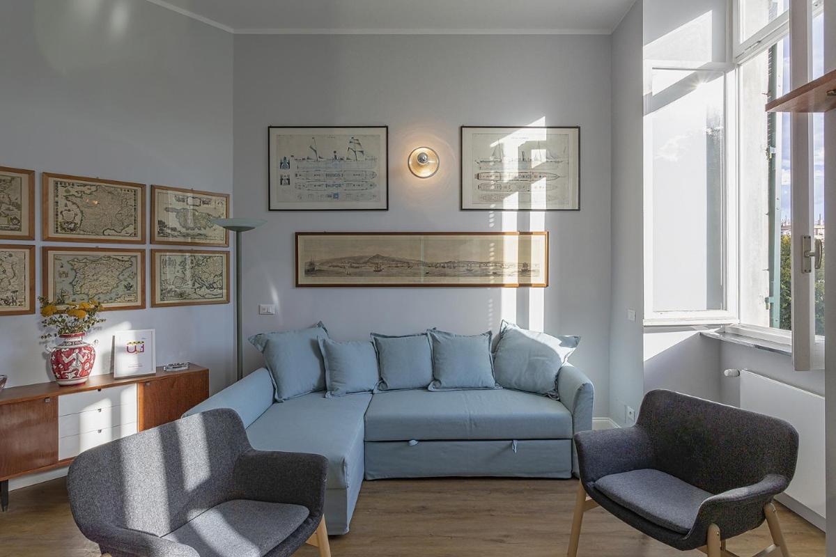 Modern Loft in the City Center by Wonderful Italy - Housity