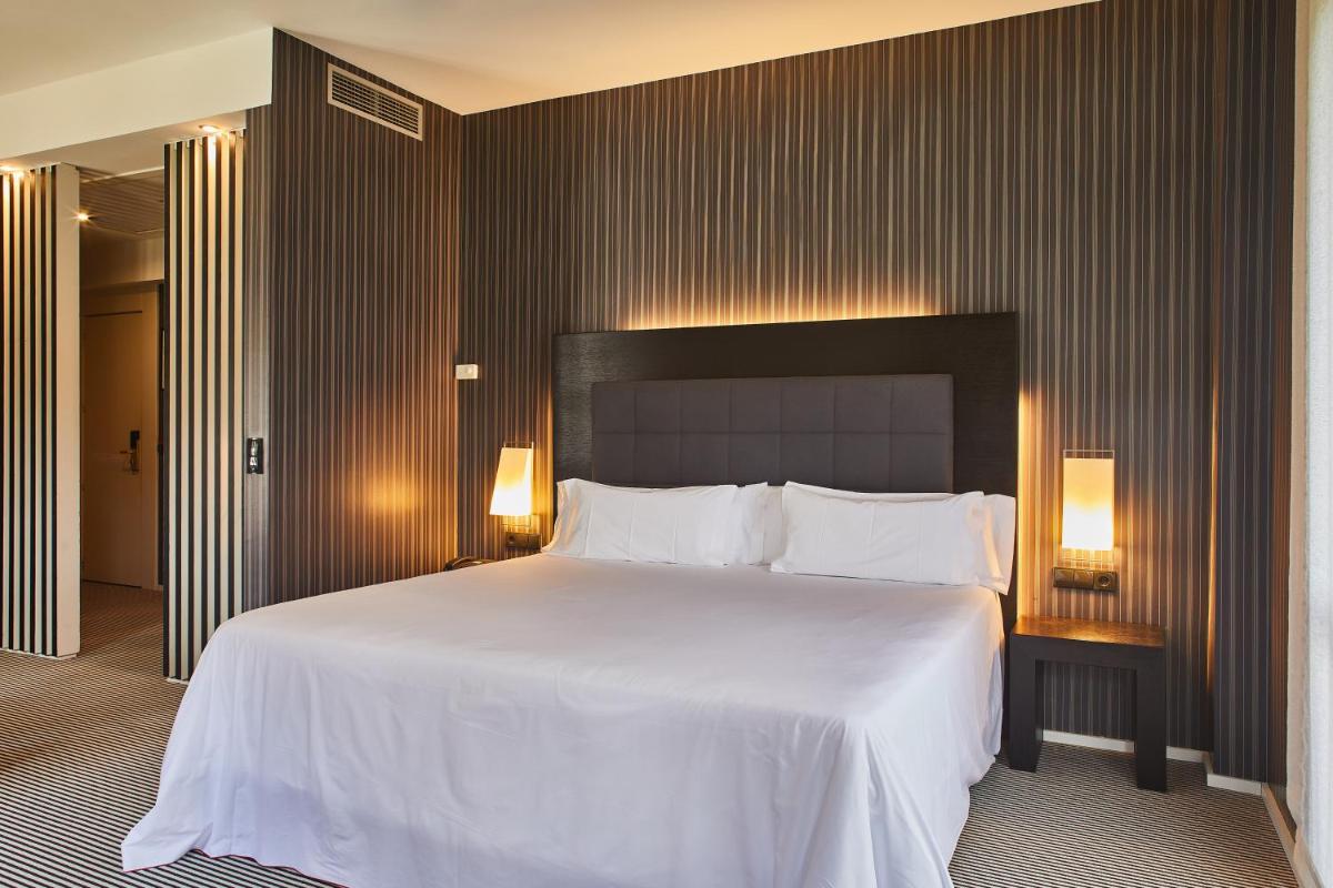 Cama o camas de una habitación en Silken Gran hotel Durango