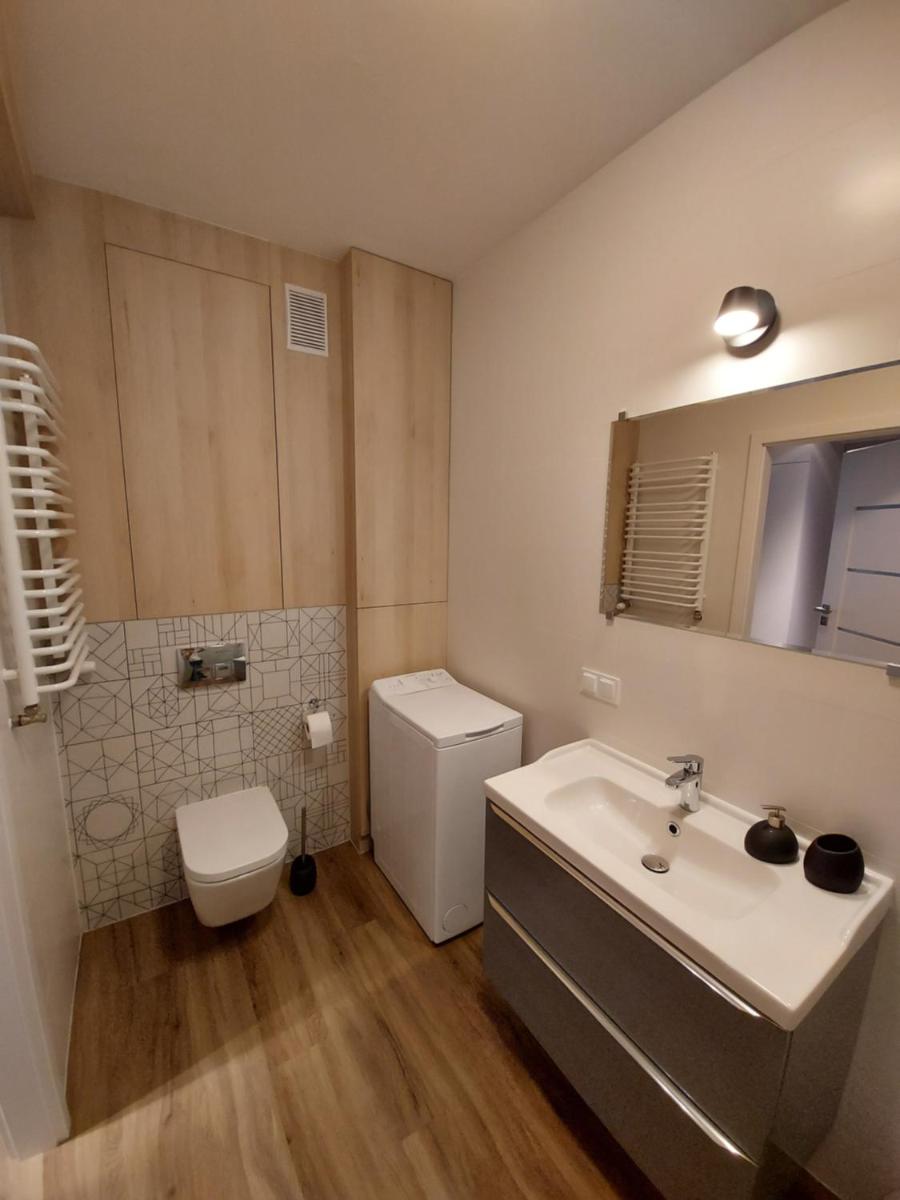 Piastowskie II - Housity