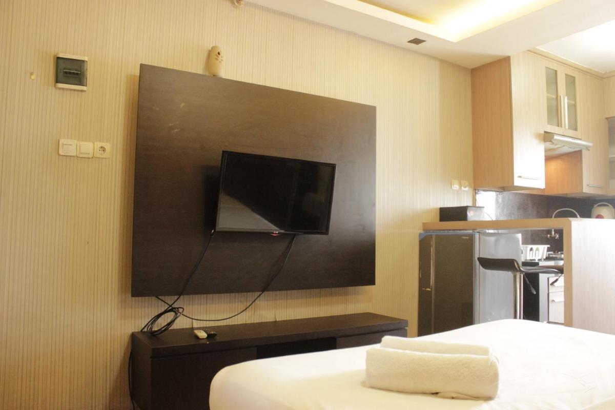 Strategic & Comfy Studio at Gateway Cicadas Apartment By Travelio - Housity