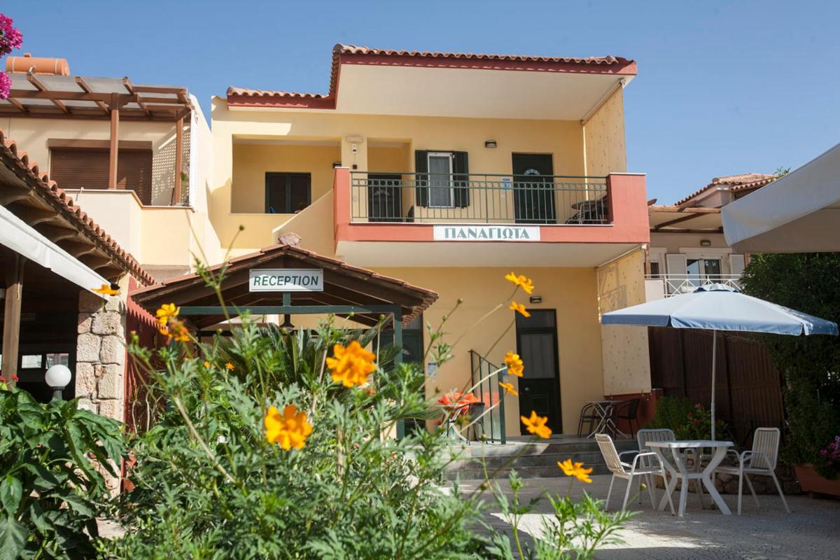 Panagiota Apartments - Housity