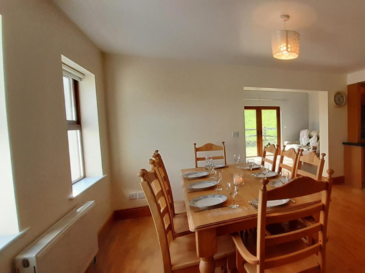Sea View Holiday Home by Trident Holiday Homes - Housity