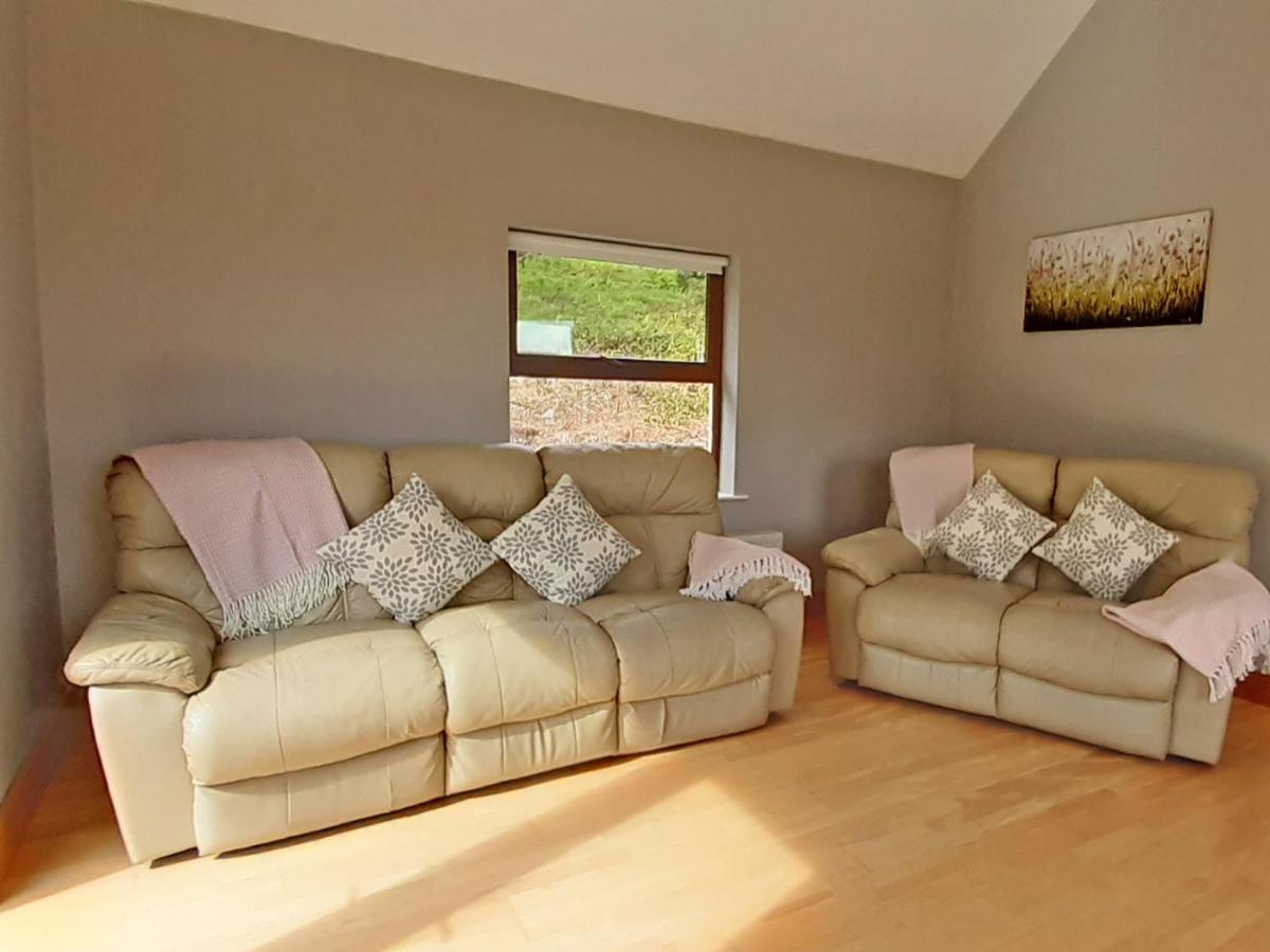 Sea View Holiday Home by Trident Holiday Homes - Housity