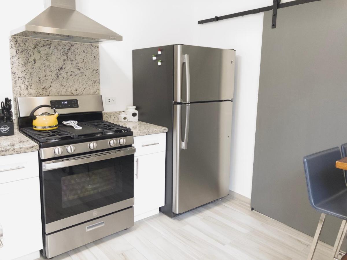 Suitetrails - Modern Cousy Apartment #2