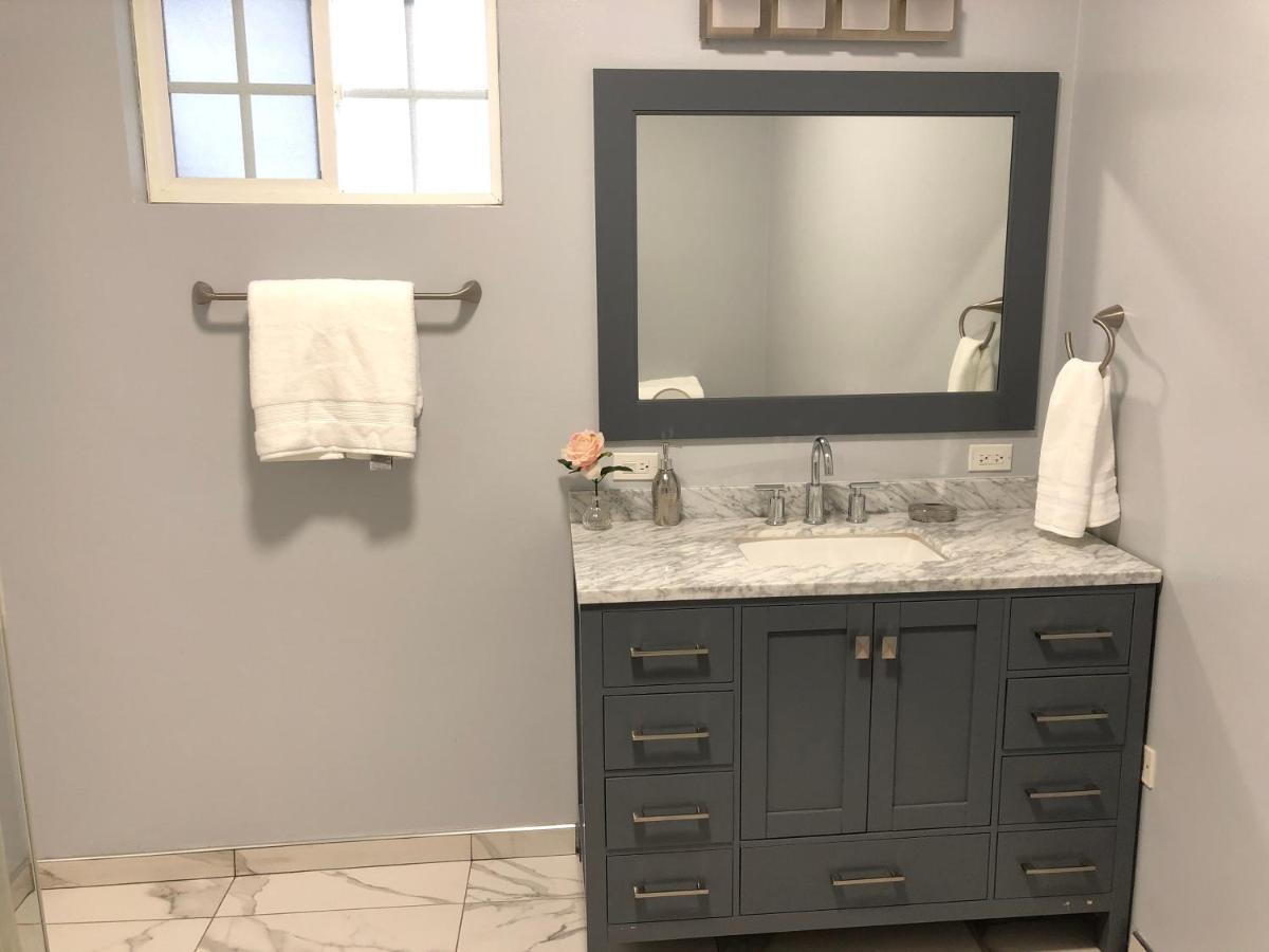 Suitetrails - Modern Cousy Apartment #2