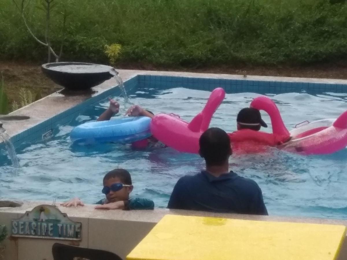 Captain's Cabin Resort - Naval Heritage (Swimming Pool) - Housity