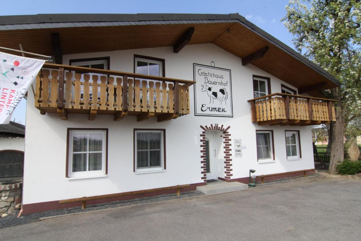 Gästehaus Ermen - Housity