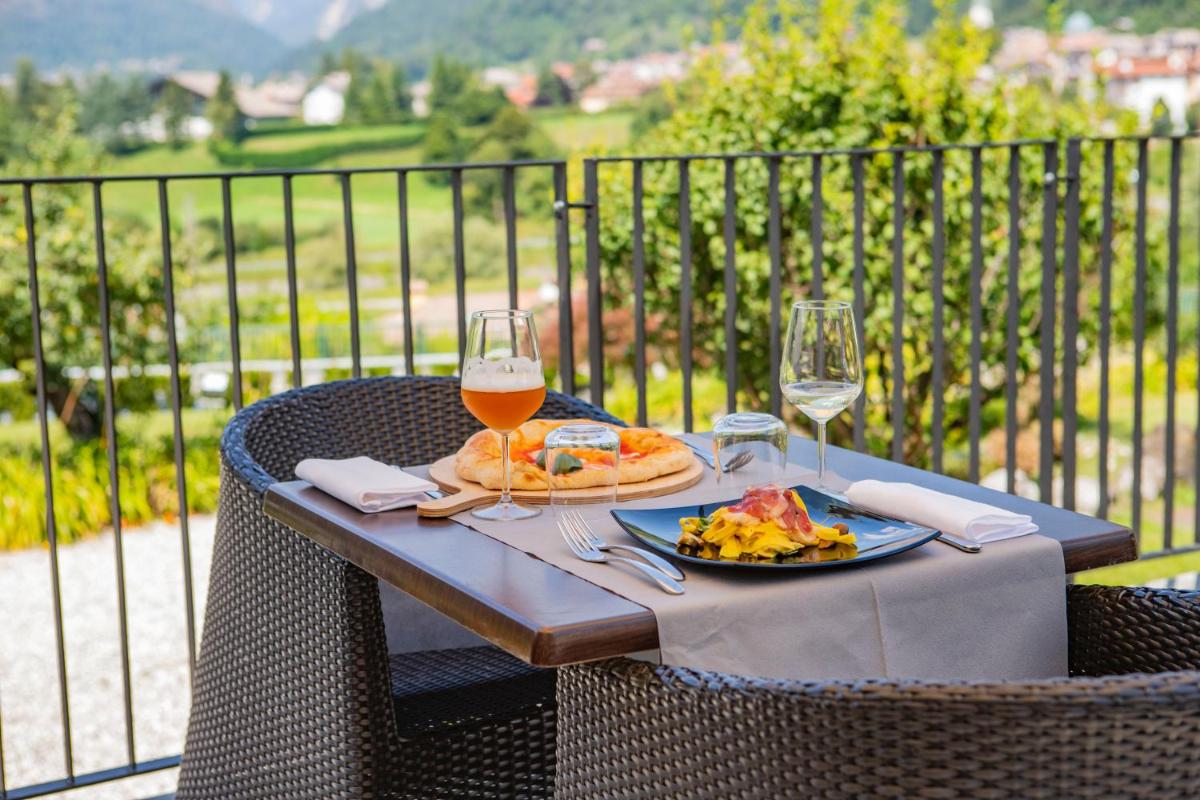 Hotel Villa Imperina - Housity