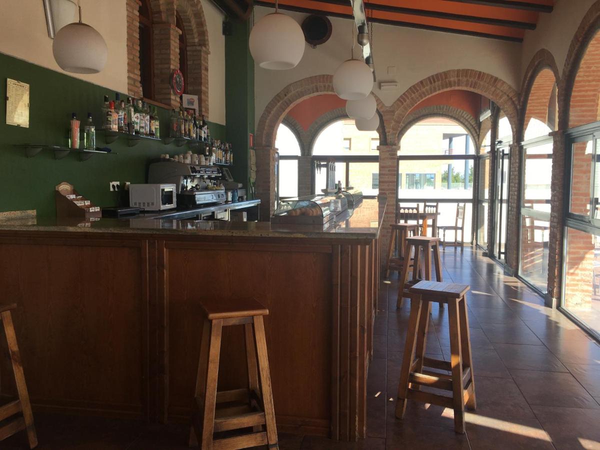 Hotel La Bodega - Housity