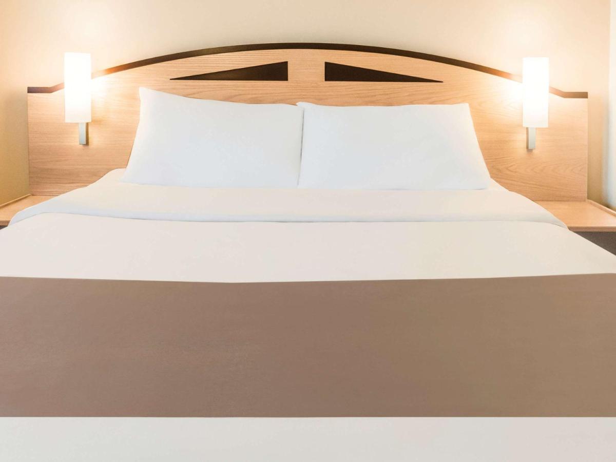 ibis Rotherham East – (M18 / M1) - Housity