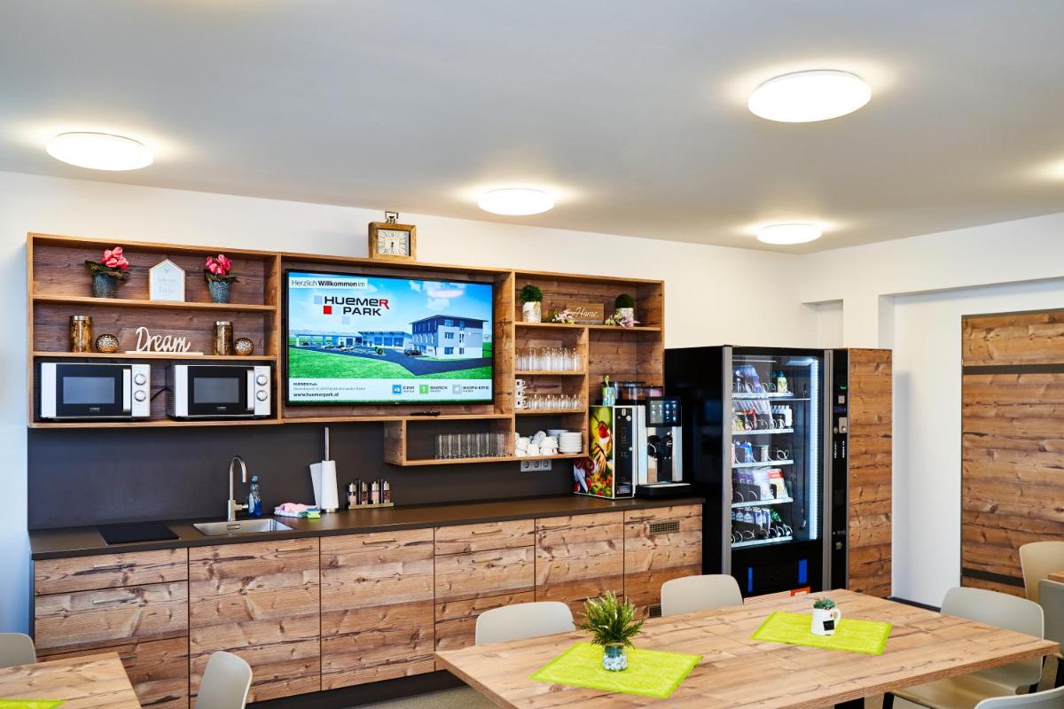 Huemer-Park Motel Vöcklatal - Housity