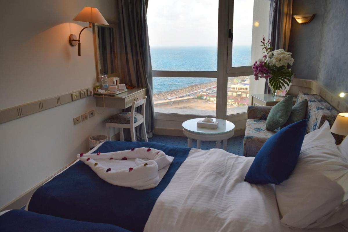 Romance Alexandria Hotel - Housity