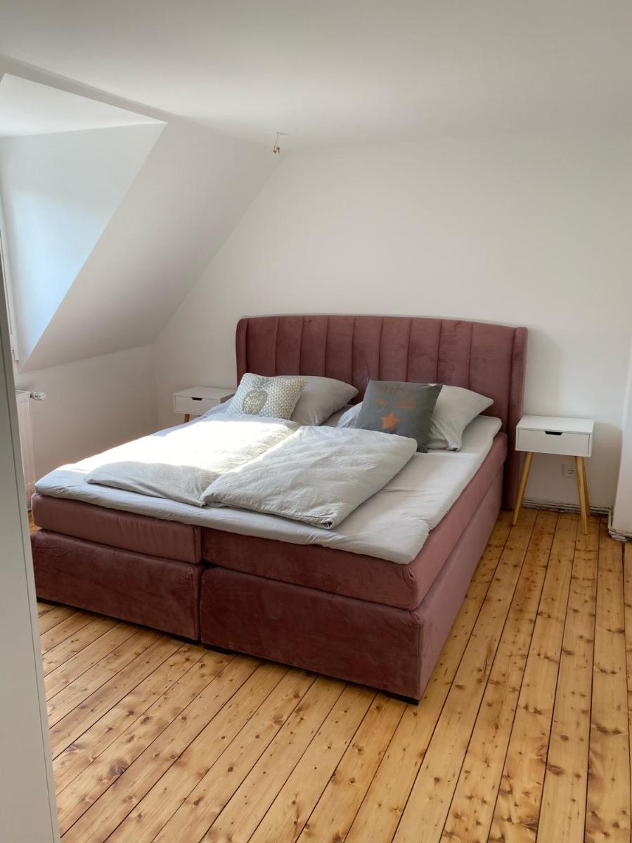 Ferienwohnungen Gartenstrasse - Housity