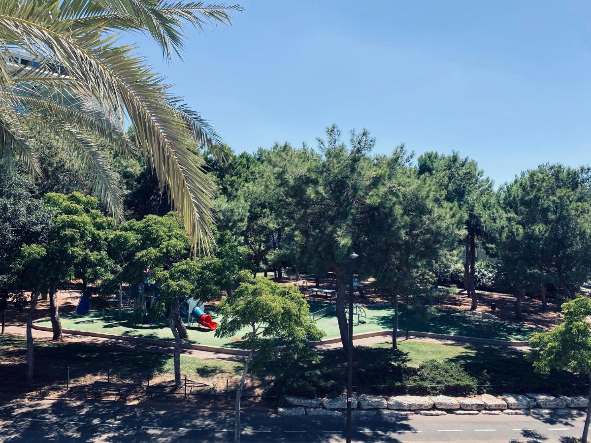 Comfortable Studio Herzliya - Housity