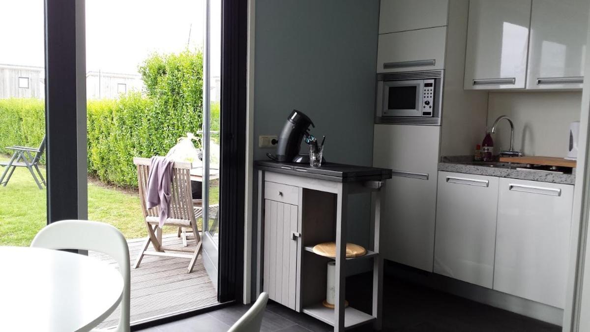 Vakantie studio Heeg met eigen ligplaats - Housity