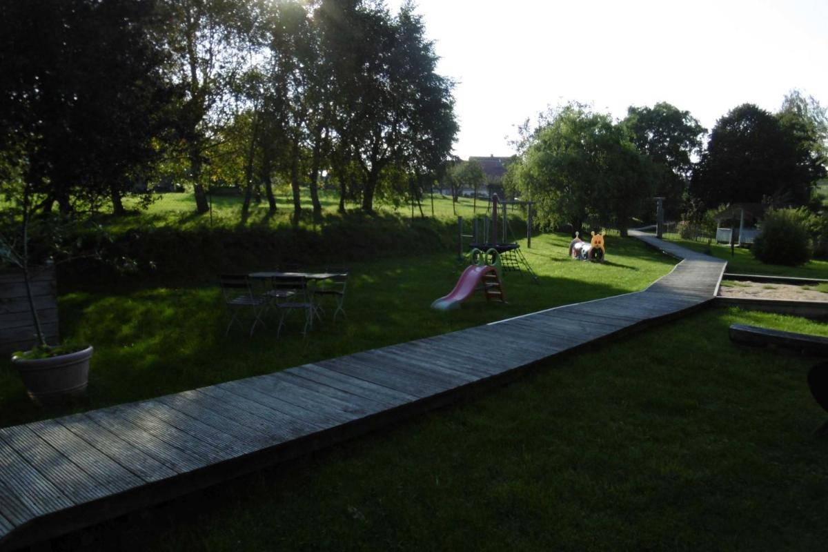 Ruegen Fewo 66 - Housity